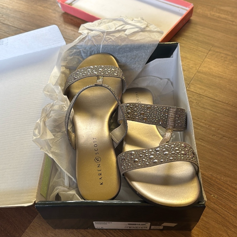 Silver heel Karen Scott